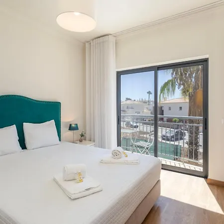 Tac - Gardens Vendégház Pêra